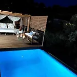Primera Linea, Piscina, Jacuzzi Y Playa Privada فيلة