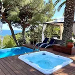 Primera Linea, Piscina, Jacuzzi Y Playa Privada * توسا ذي مار