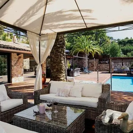 Primera Linea, Piscina, Jacuzzi Y Playa Privada * Τόσα ντε Μαρ