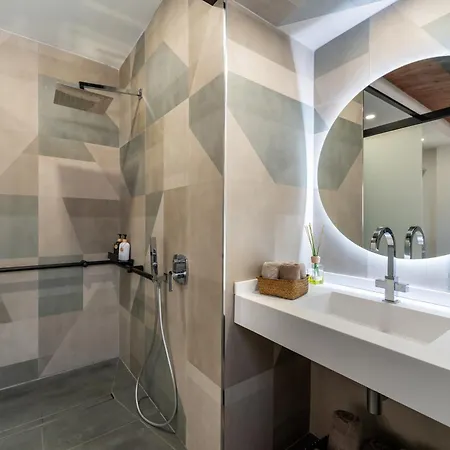 Primera Linea, Piscina, Jacuzzi Y Playa Privada Vila *