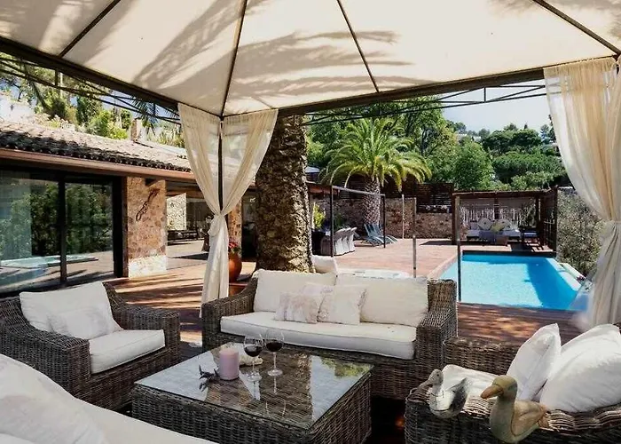 Primera Linea, Piscina, Jacuzzi Y Playa Privada * Τόσα ντε Μαρ