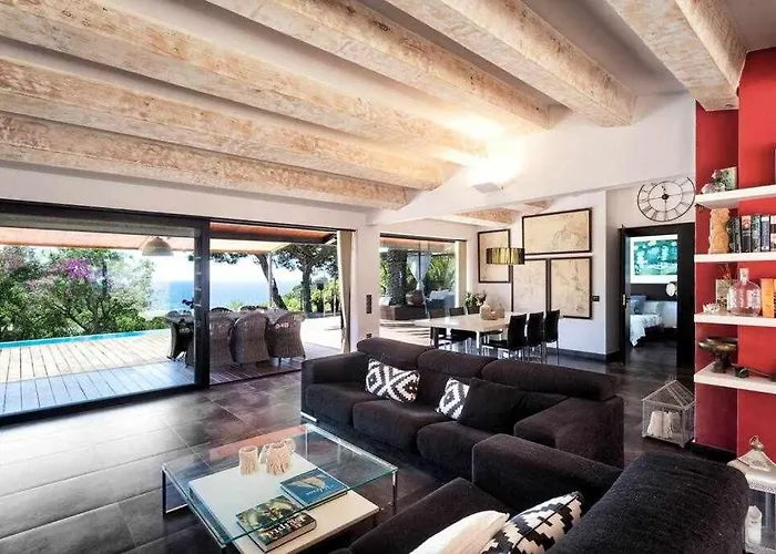 Βίλα Primera Linea, Piscina, Jacuzzi Y Playa Privada