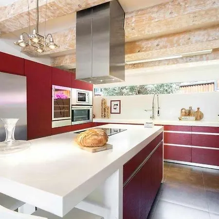 Villa Luxe At Your Fingertips Tossa de Mar