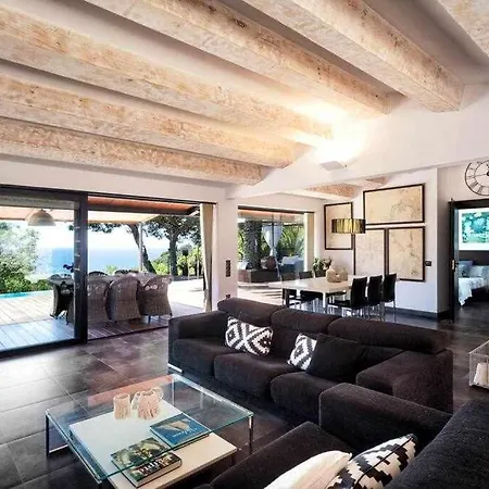 ヴィラ Primera Linea, Piscina, Jacuzzi Y Playa Privada